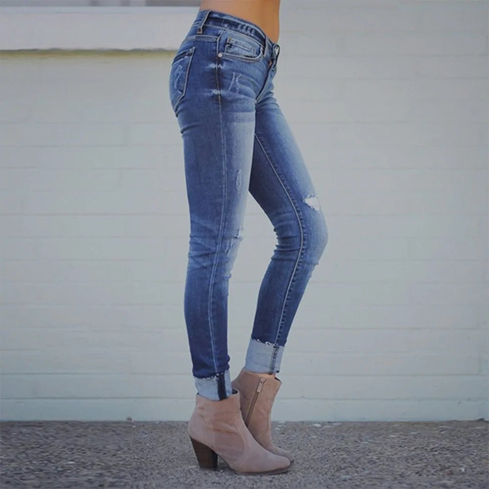 Women's Slim Fit Cropped Jeans - Sentiments